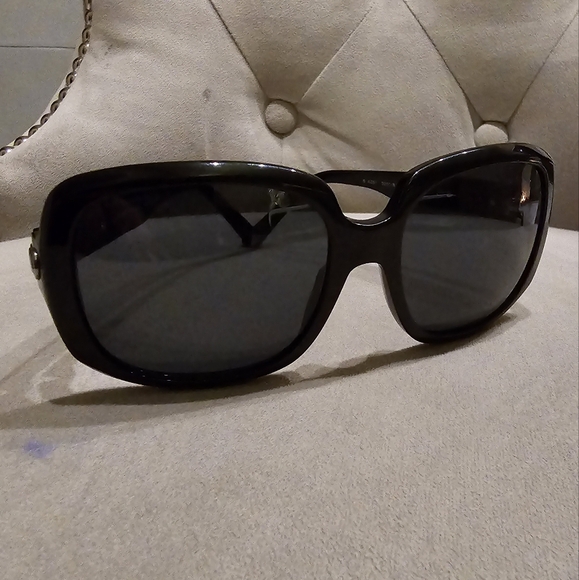 Burberry Authentic black sunshades - Picture 3 of 11